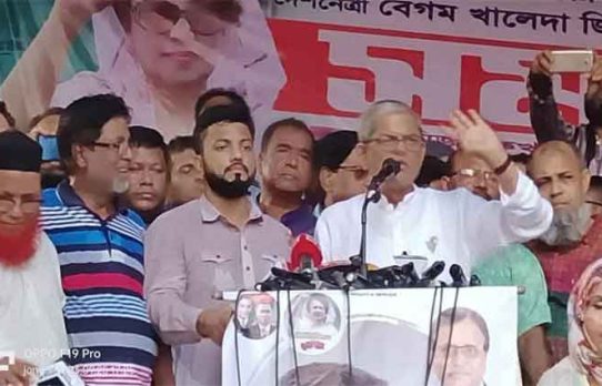 মার্কিন ভিসা নীতিতে আ. লীগের মাথা খারাপ হয়ে গেছে: মির্জা ফখরুল