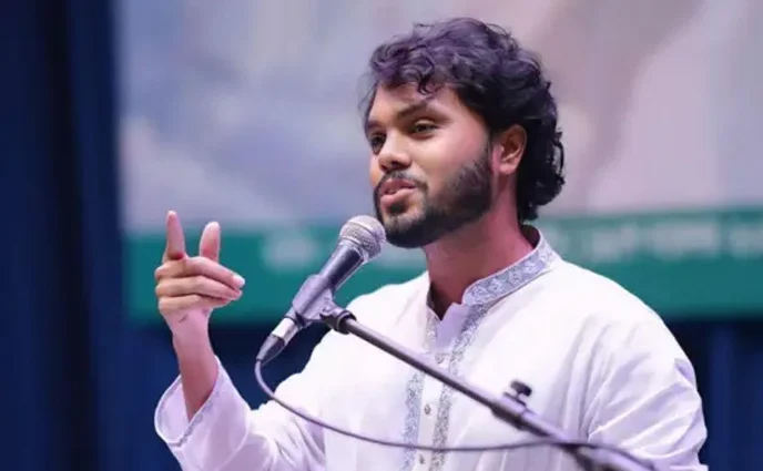 এভারকেয়ার থেকে সিঙ্গাপুরে নেওয়া হচ্ছে হাদিকে