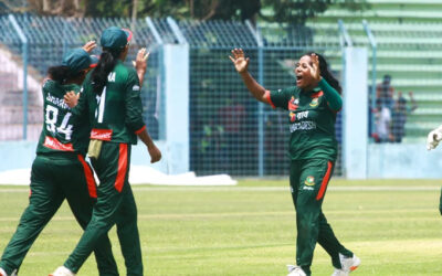 স্কটল্যান্ডকে হারিয়ে রেসে থাকলেন জ্যোতিরা